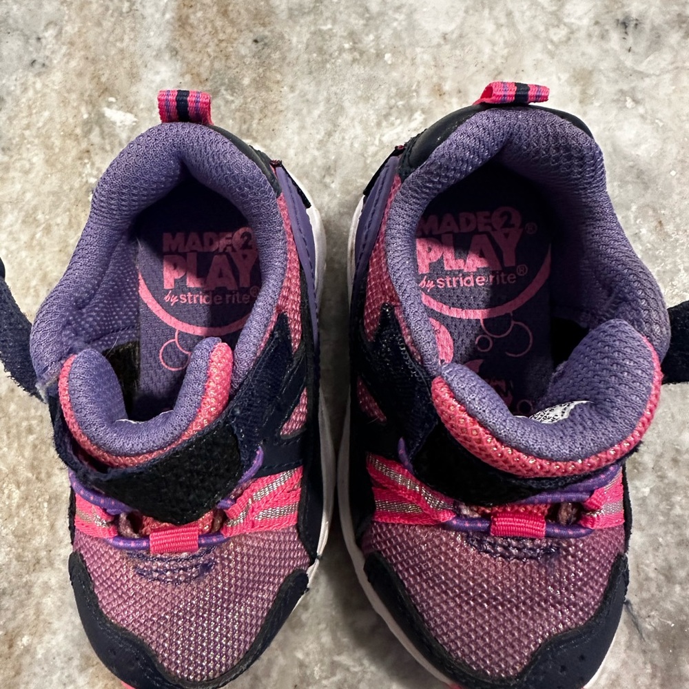 Stride Rite Sneakers - Picture 4 of 5